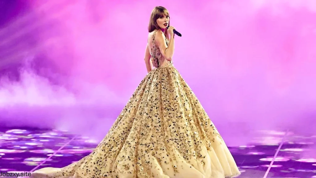 Taylor Swift Net Worth: Career, Age, and Personal Life